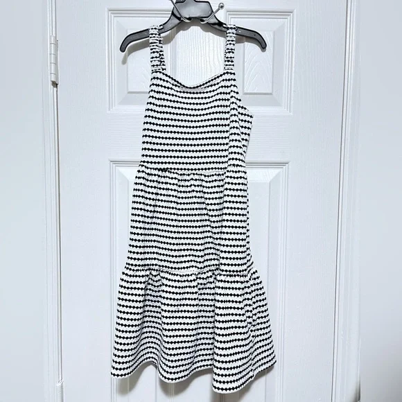 primark black and white dress Primark Women's Black/White 3/4 Sleeve Midi